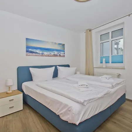 Haus Strandeck 07 Mit Gratis Nutzung Vom Ahoi Erlebnisbad Und Sauna In Sellin Apartment *