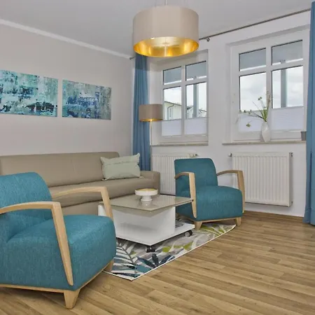 Apartment Haus Strandeck 07 Mit Gratis Nutzung Vom Ahoi Erlebnisbad Und Sauna In Sellin Goehren (Ruegen)