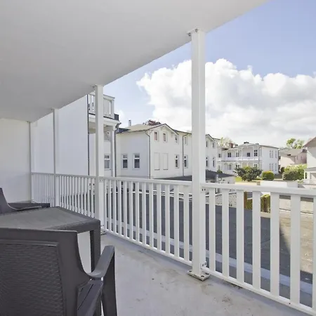 Apartment Haus Strandeck 07 Mit Gratis Nutzung Vom Ahoi Erlebnisbad Und Sauna In Sellin Goehren (Ruegen)