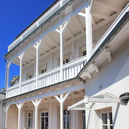 Apartment Haus Strandeck 07 Mit Gratis Nutzung Vom Ahoi Erlebnisbad Und Sauna In Sellin Goehren (Ruegen)