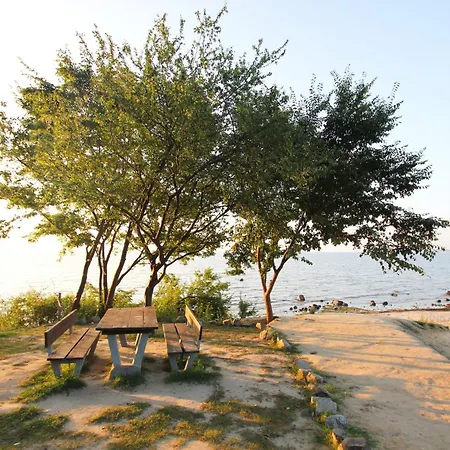 Haus Strandeck 07 Mit Gratis Nutzung Vom Ahoi Erlebnisbad Und Sauna In Sellin Goehren (Ruegen)